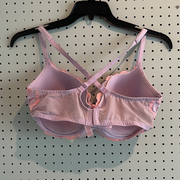 Light Pink and Purple Victoria’s Secret Lace Bra, Size 36DDD - Picture 4 of 11